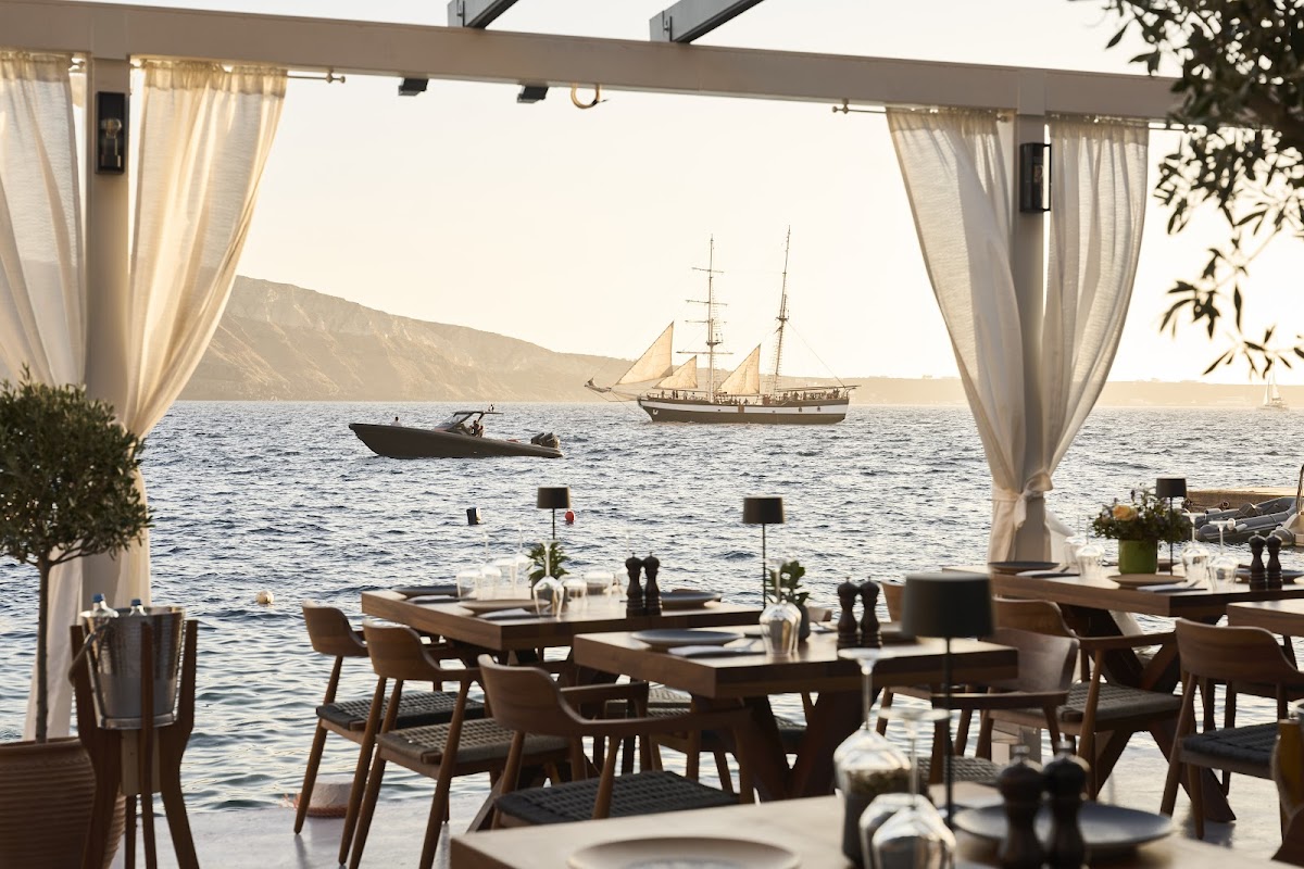 Santorini — Basalt Restaurant Ammoudi Bay Santorini — gallery