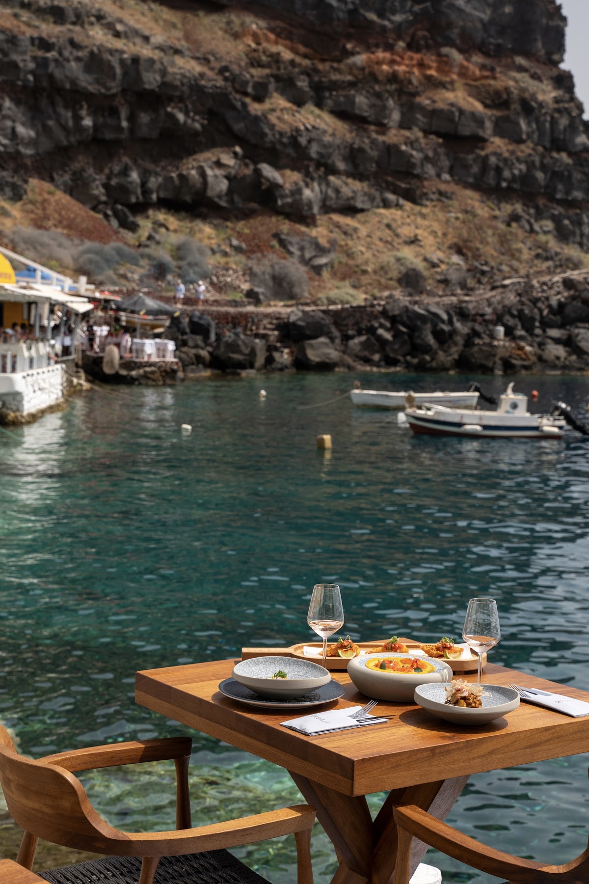 Santorini — Basalt Restaurant Ammoudi Bay Santorini — galeri