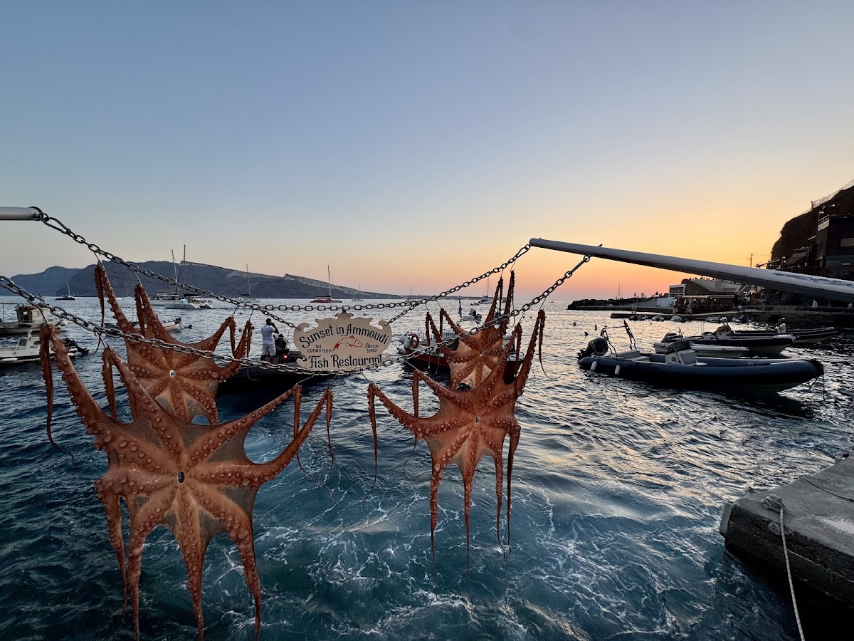 Santorini — Sunset Ammoudi By Paraskevas — galeri