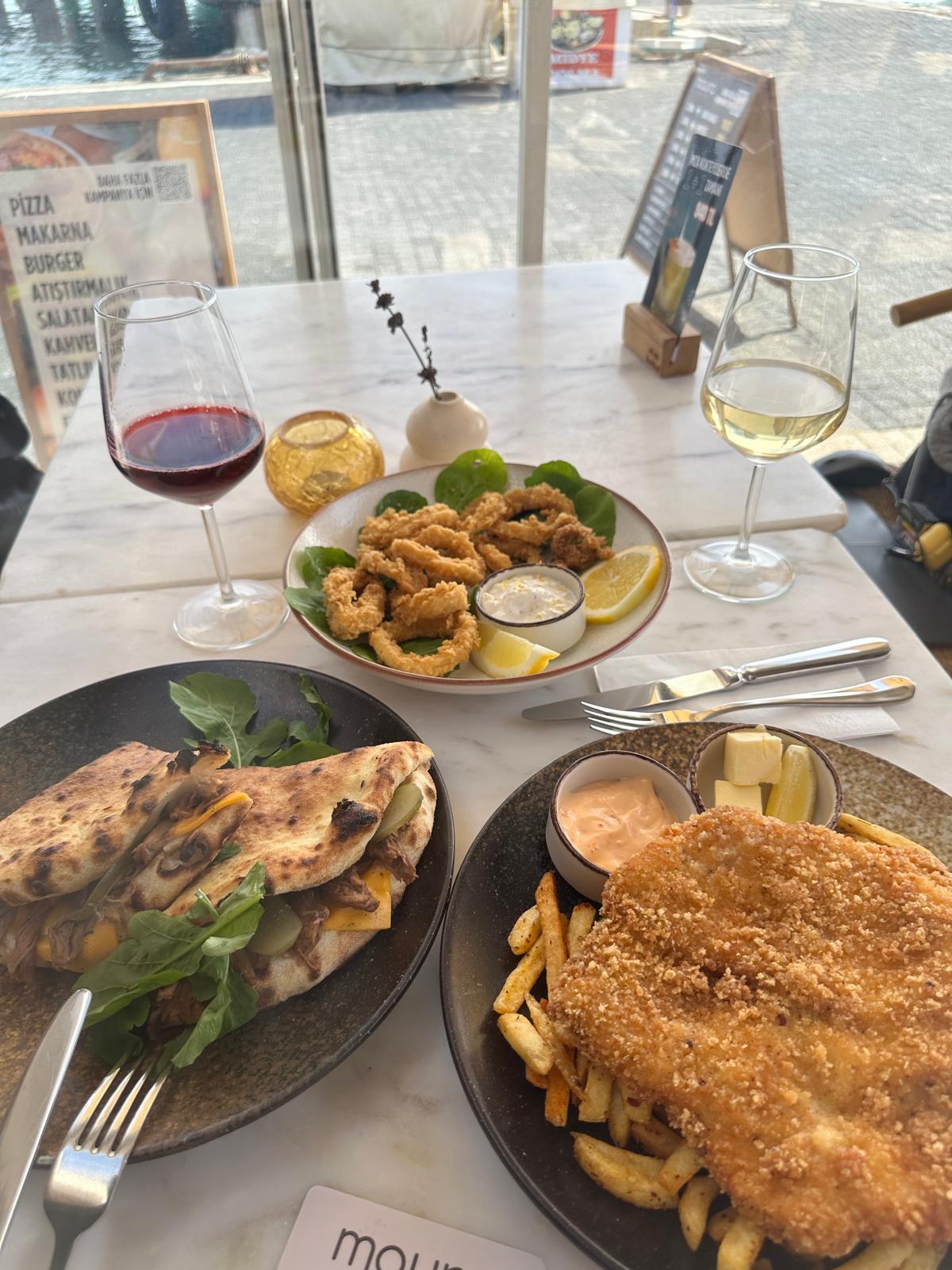 Cunda — Maura Cunda — galeri