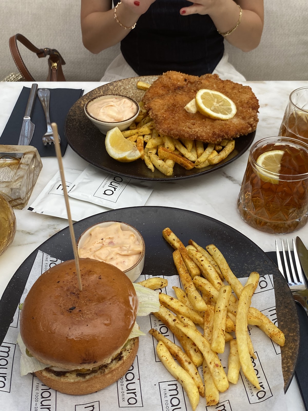 Cunda — Maura Cunda — galeri