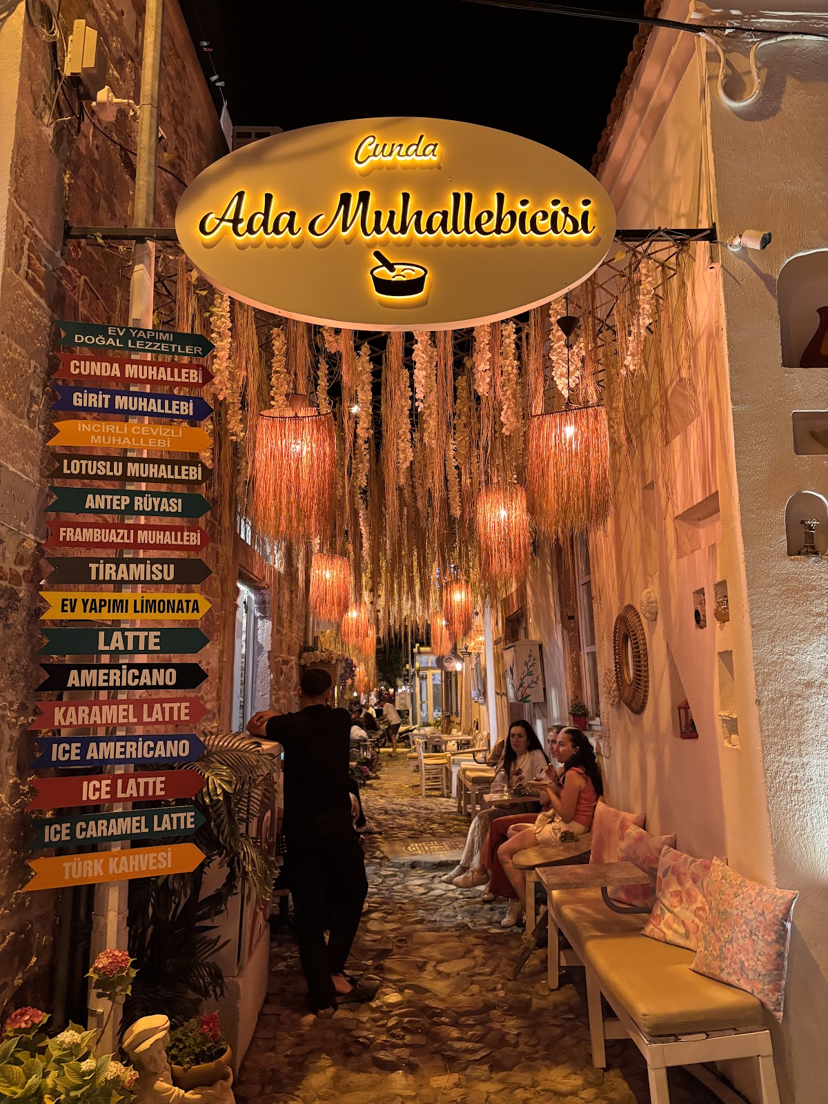 Cunda — Cunda Ada Muhallebicisi — galeri