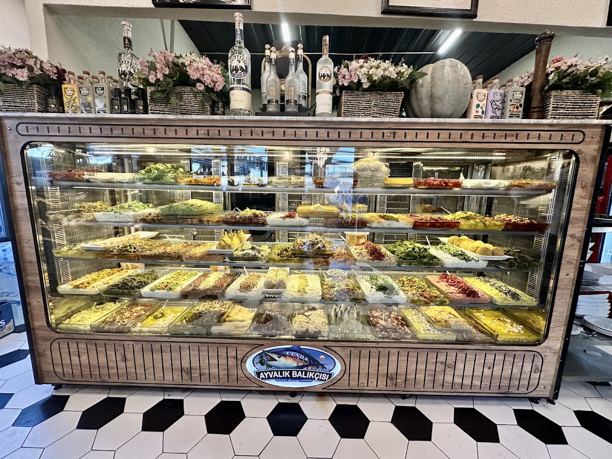 Cunda — Cunda Ayvalik Balikcisi Kerem — galeri