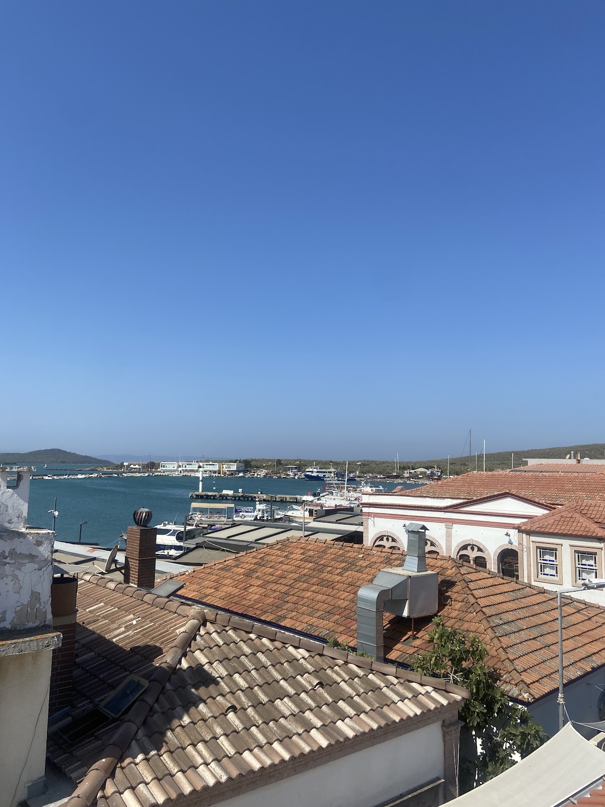 Cunda — Cunda Kardias Otel Restaurant — galeri