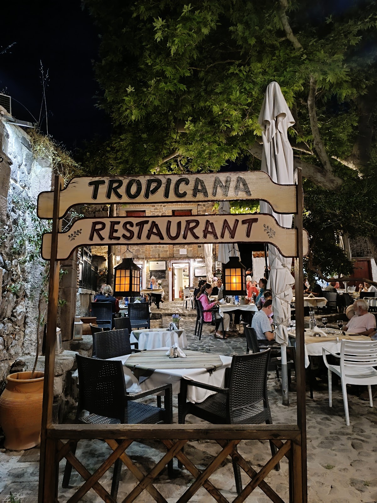Lesvos — Tropicana Platanos — gallery