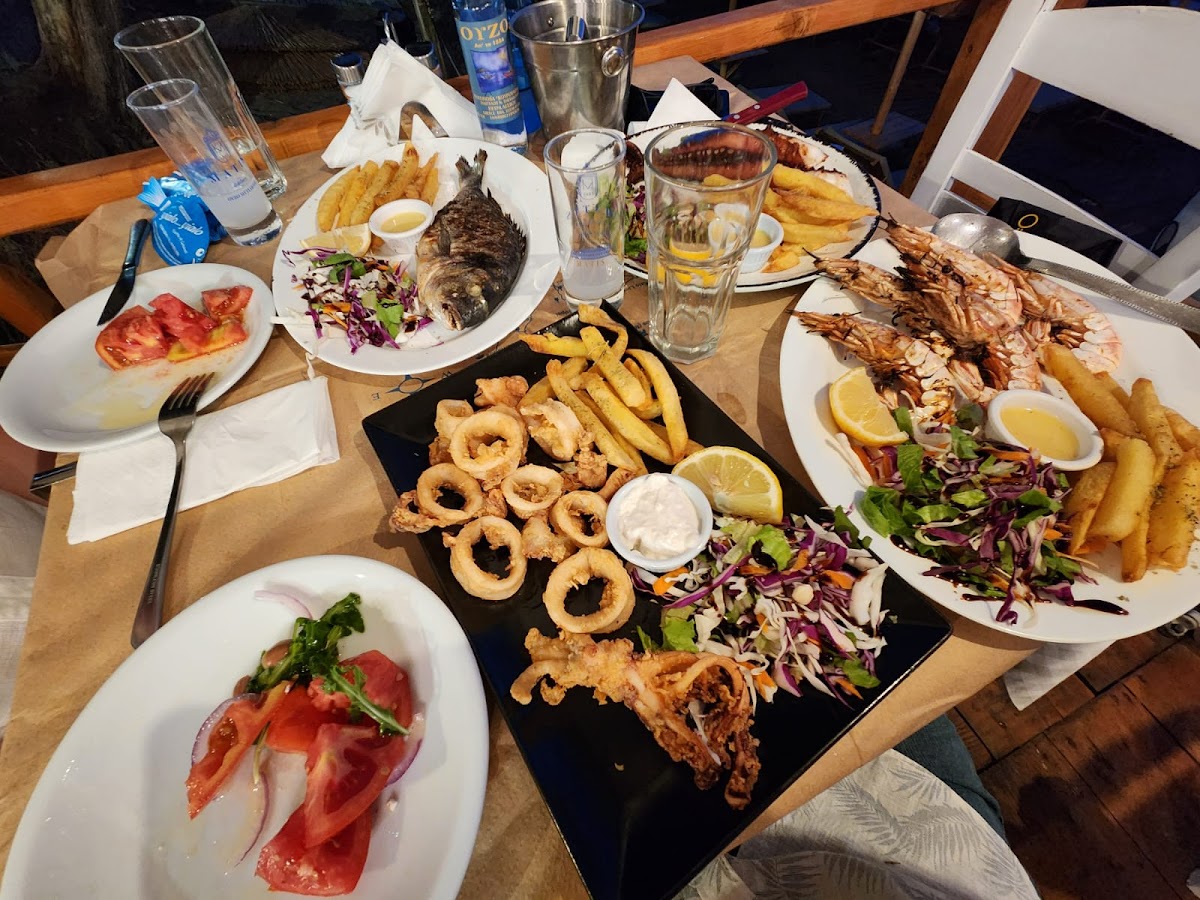Lesvos — Yalo Yalo — gallery