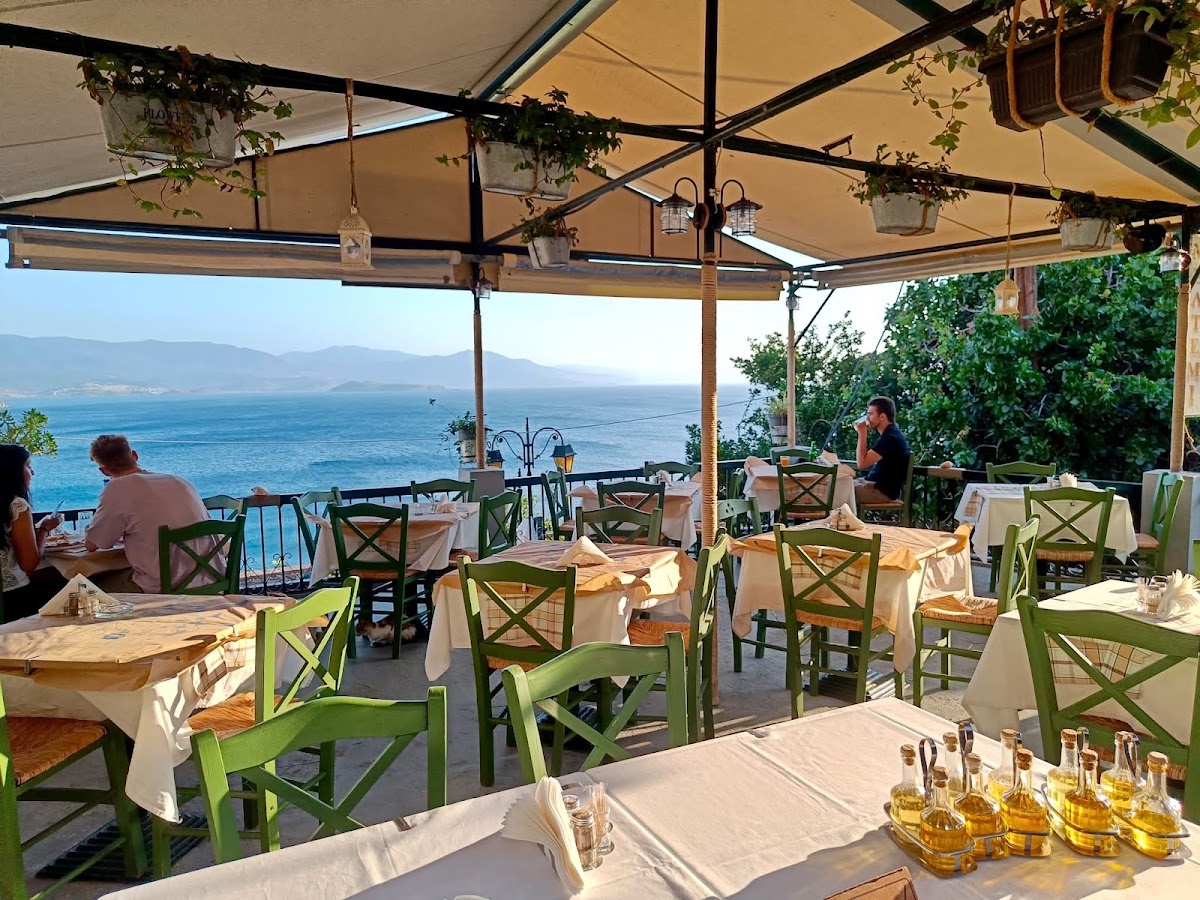 Lesvos — Meltemi Ristorante Pizzeria — gallery