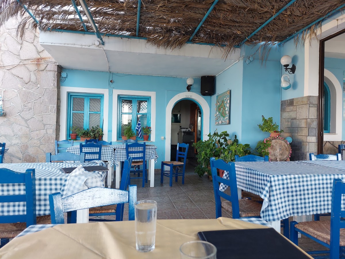 Lesvos — Moutsos Fish Taverna — gallery