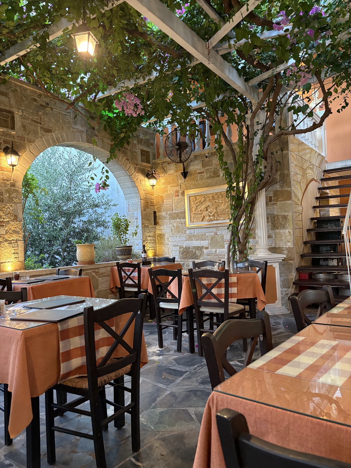 Samos — Irodion Garden Restaurant — galeri
