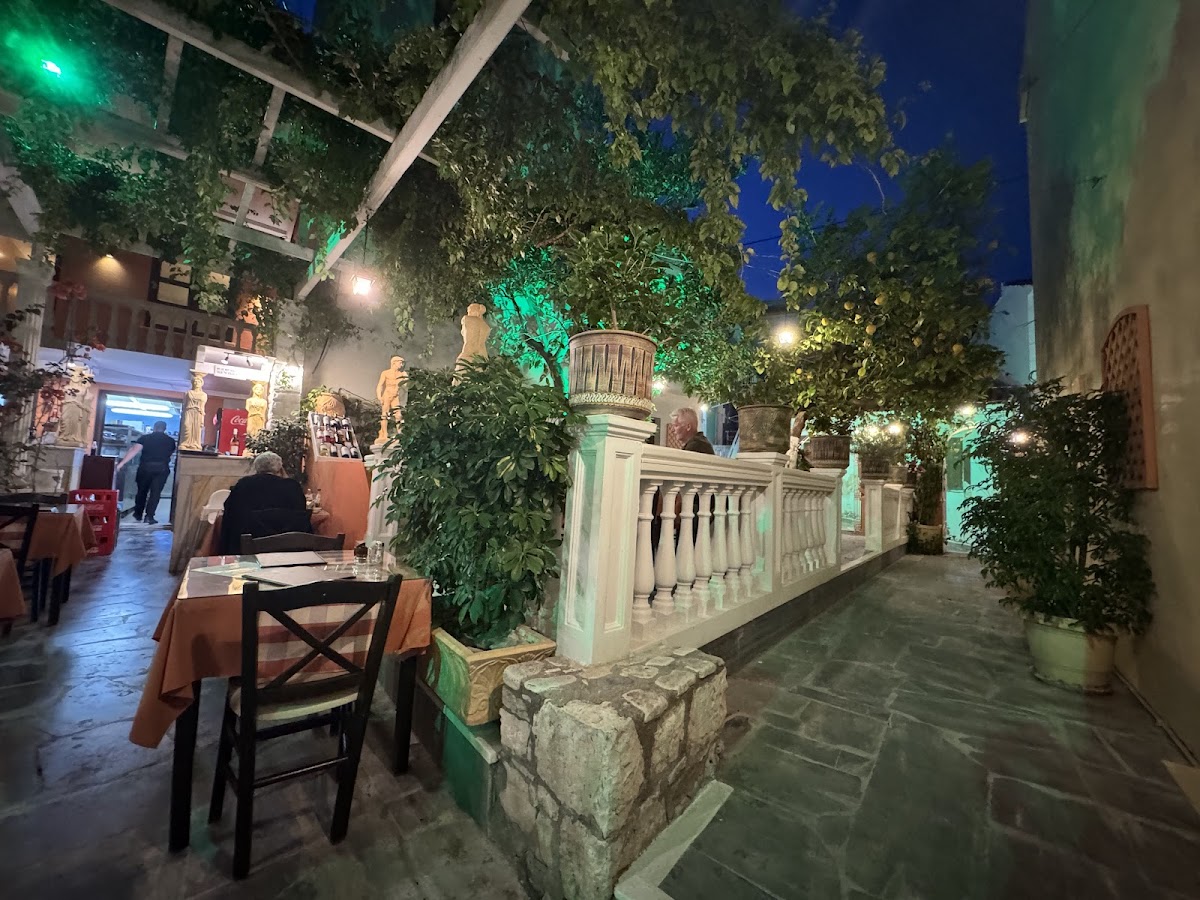 Samos — Irodion Garden Restaurant — galeri