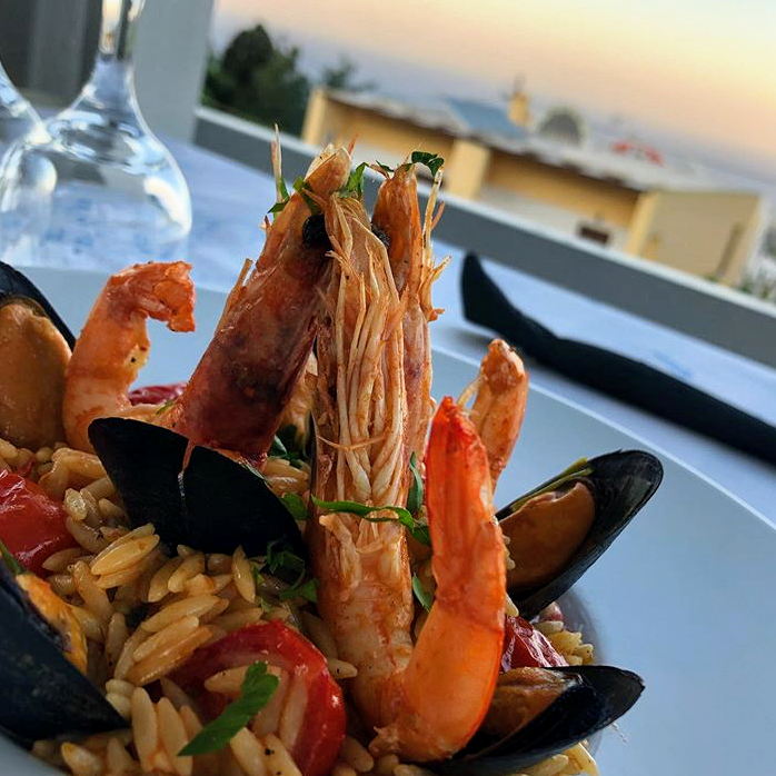 Santorini — Triana Tavern — galeri