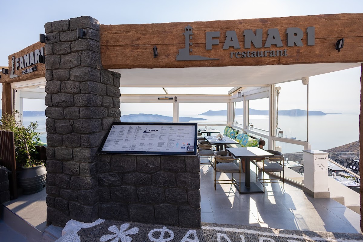 Santorini — Fanari — galeri