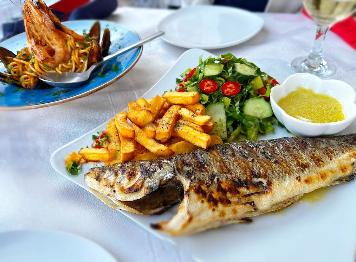 Santorini — Theonis Restaurant — galeri