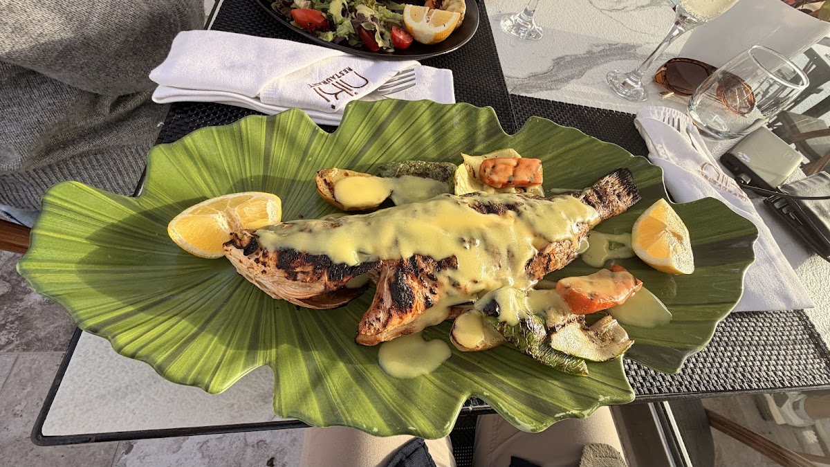Santorini — Niki Restaurant — gallery