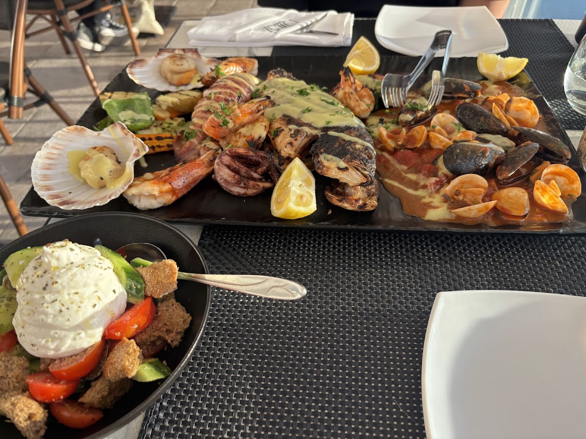 Santorini — Niki Restaurant — galeri