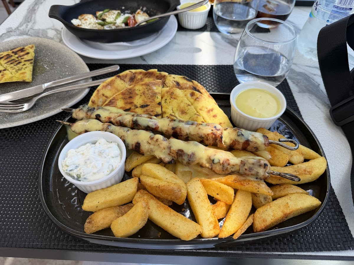 Santorini — Niki Restaurant — gallery