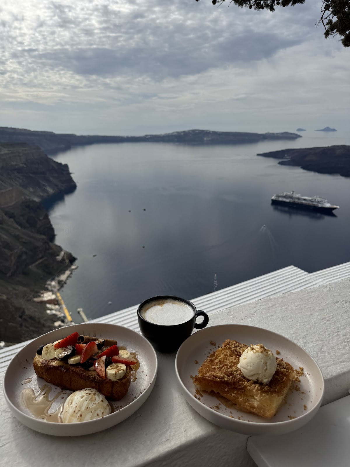 Santorini — Volkan On The Rocks — galeri