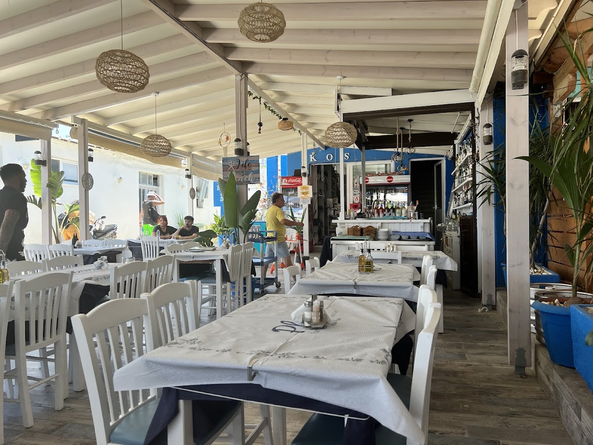 Kos Island — Plaza Traditional Greek Restaurant — galeri