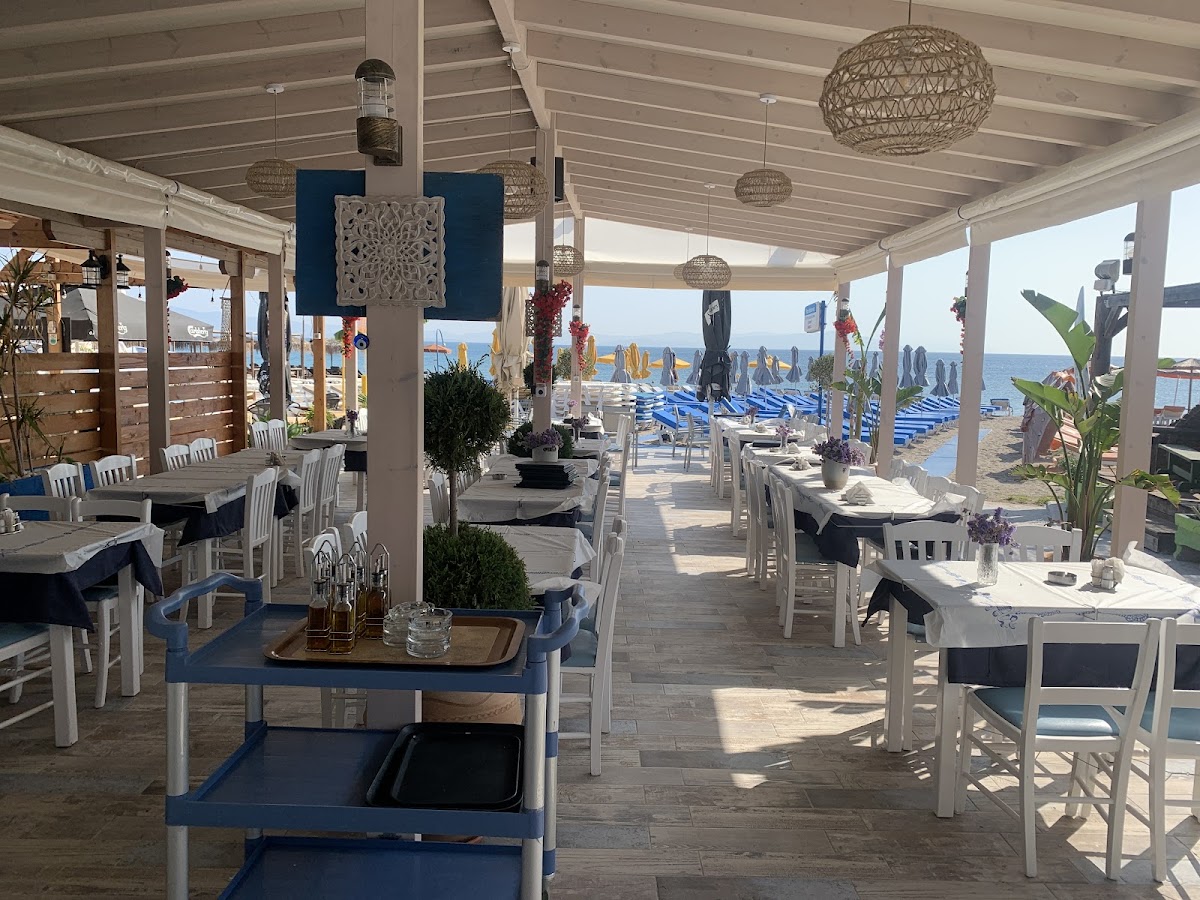 Kos Island — Plaza Traditional Greek Restaurant — galeri