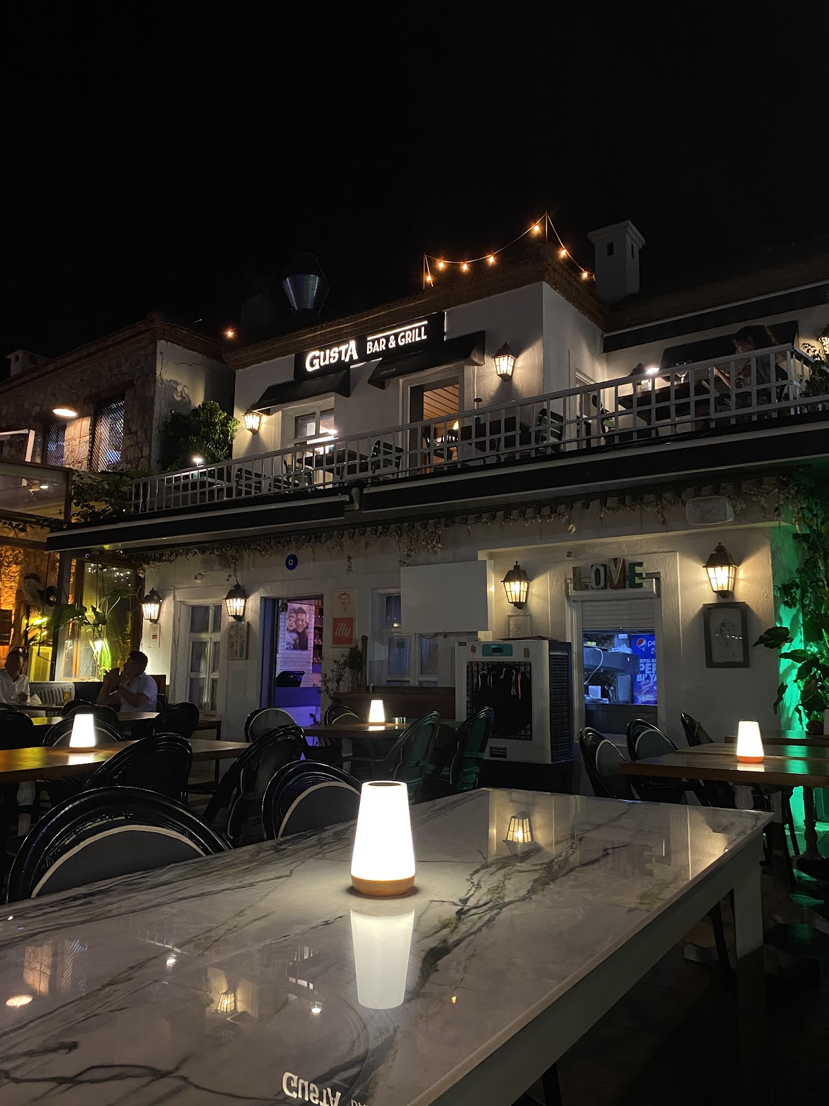 Marmaris — Gusta Bar Grill — gallery