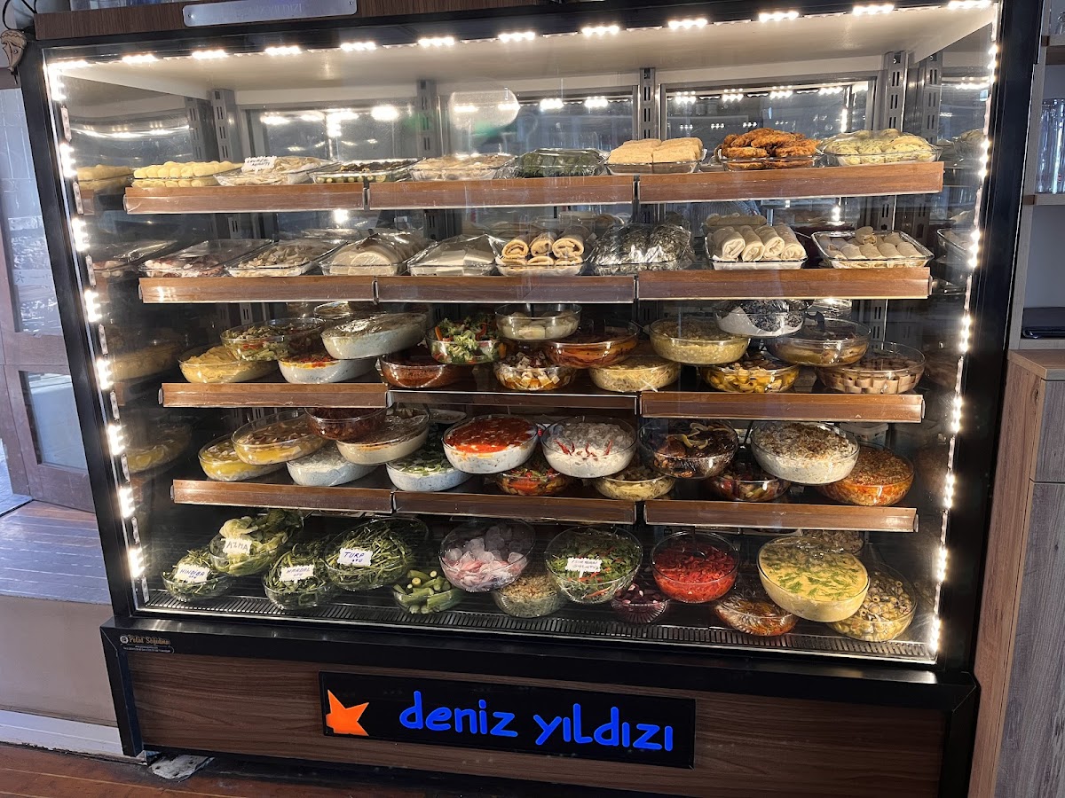 Ayvalık — Ayvalik Deniz Yildizi Restoran — gallery