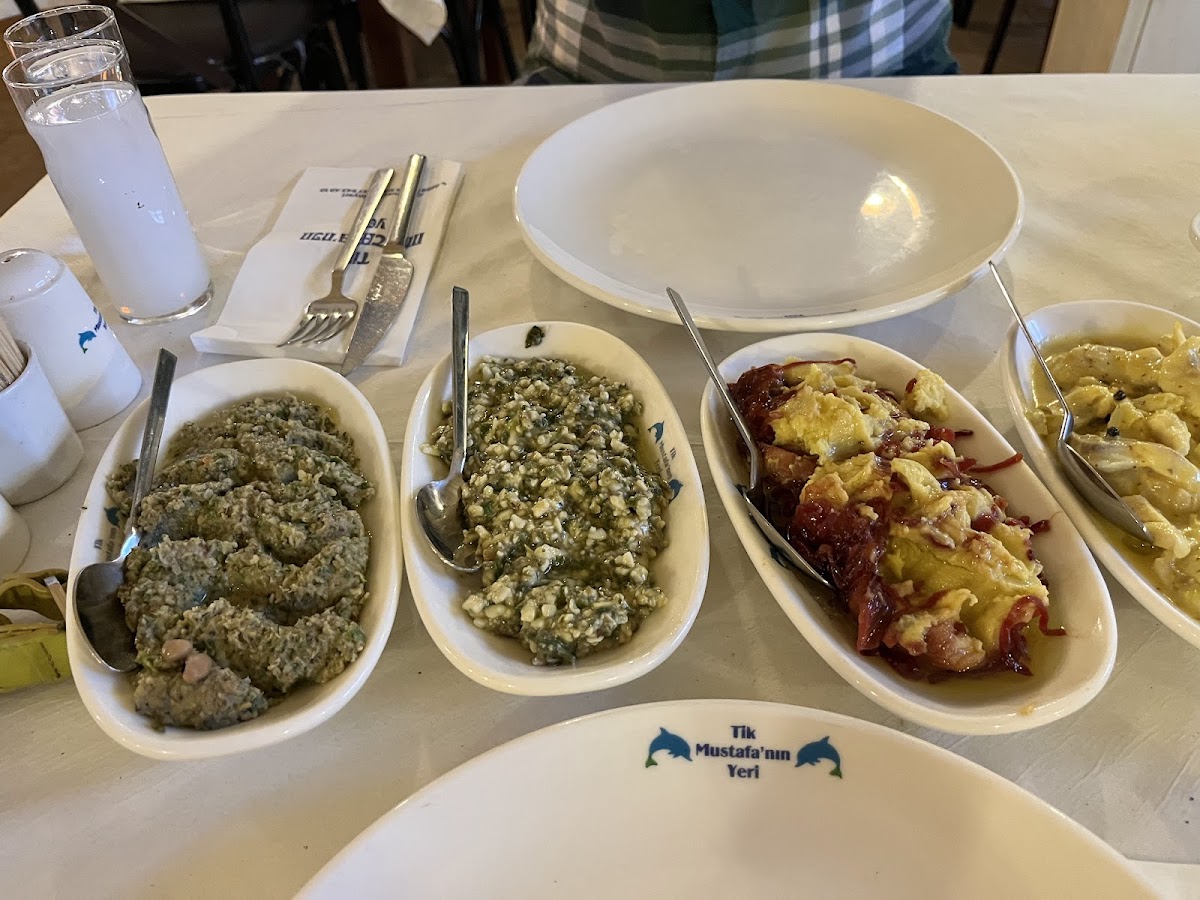 Ayvalık — Tik Mustafa Nin Yeri — gallery