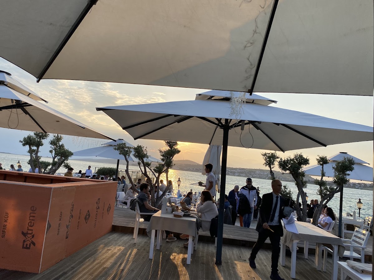 Ayvalık — Payeli Restaurant — gallery