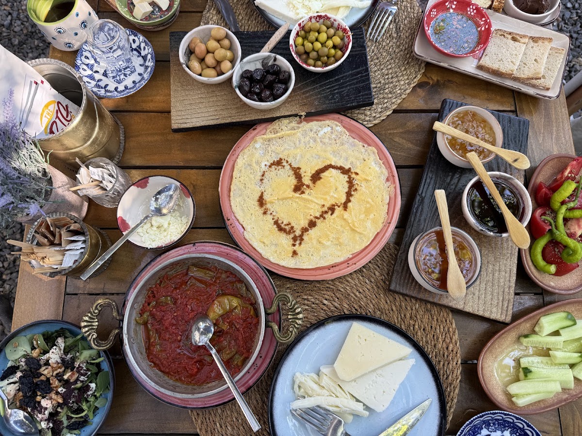 Ayvalık — Somun Breakfast Club — gallery