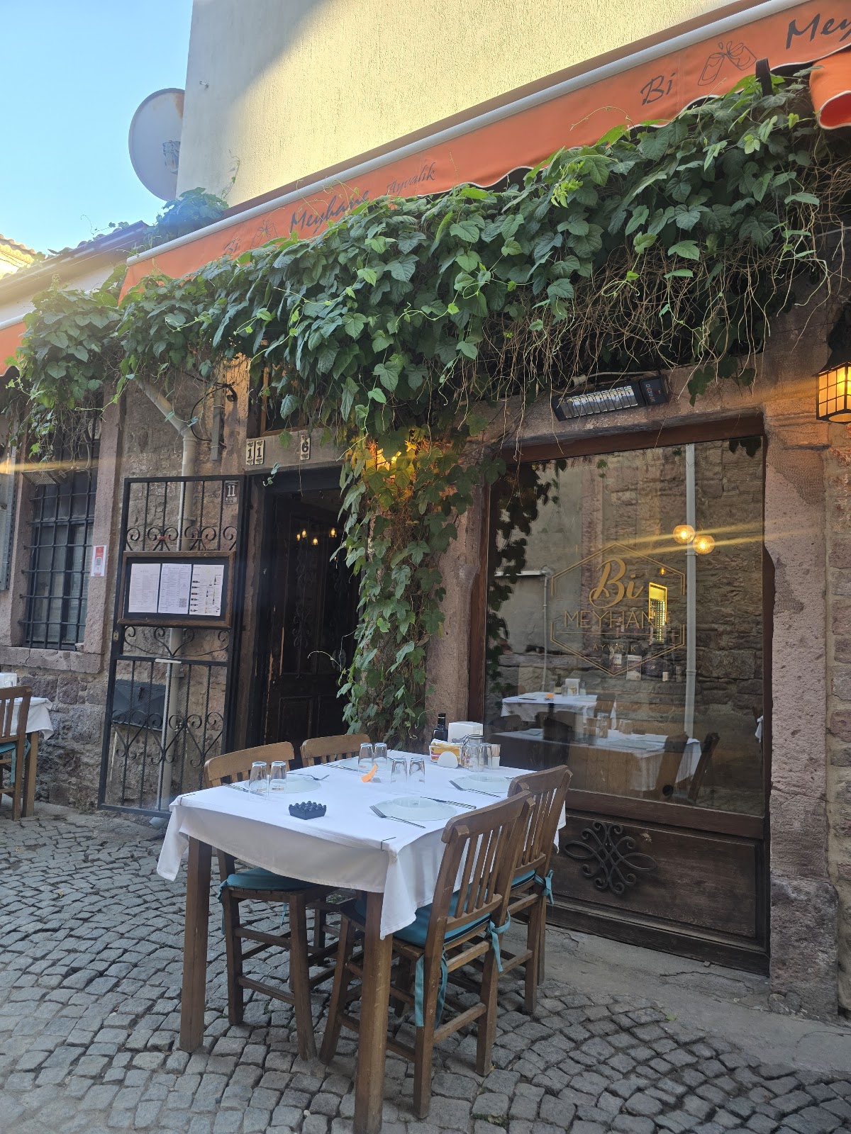 Ayvalık — Bi Meyhane Ayvalik — gallery