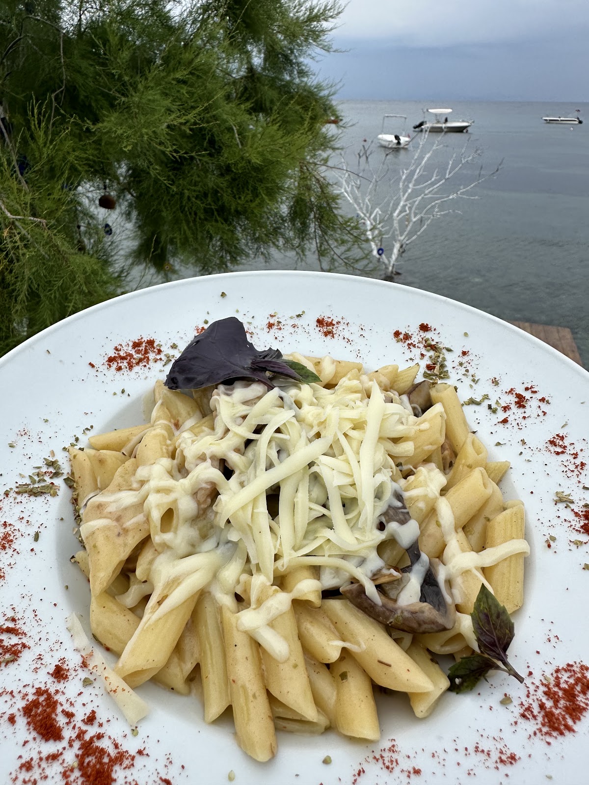 Karaburun — Ismetin Yeri Iskele Restaurant Yeni Beach — gallery