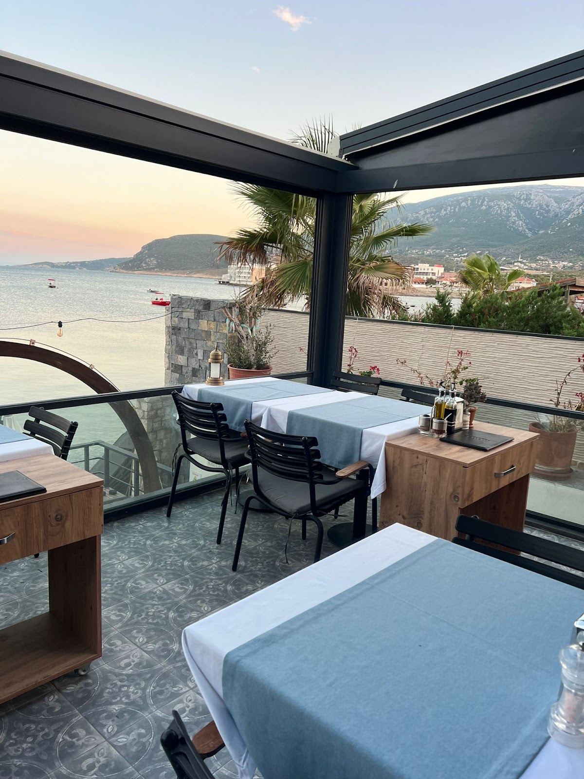 Karaburun — Casa Mimosa Restaurant — gallery