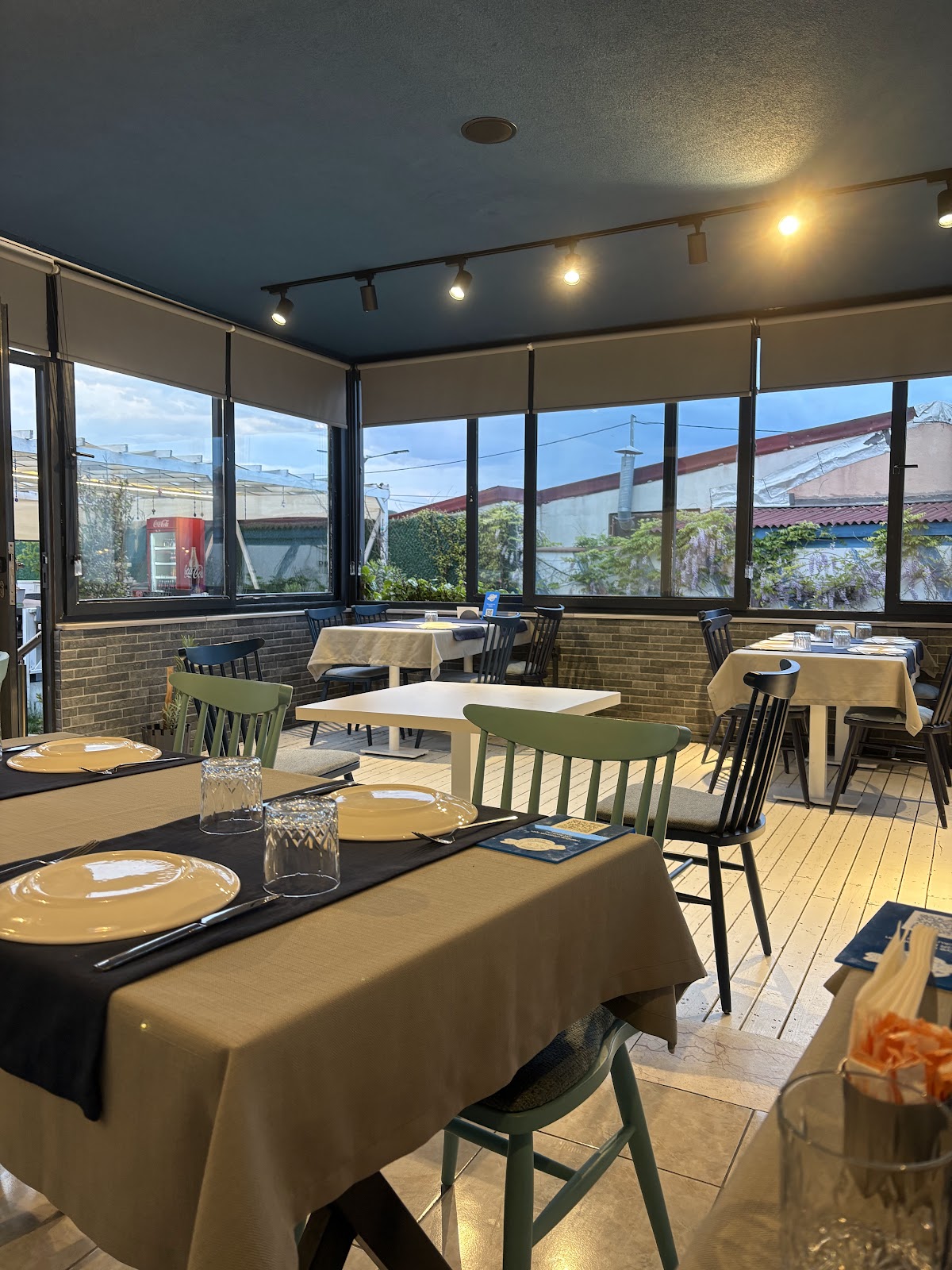 Karaburun — Eskere Restaurant — galeri
