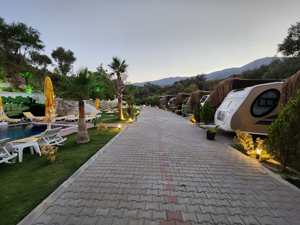 Karaburun — Guneste Kahvalti Fasil Restorant — gallery