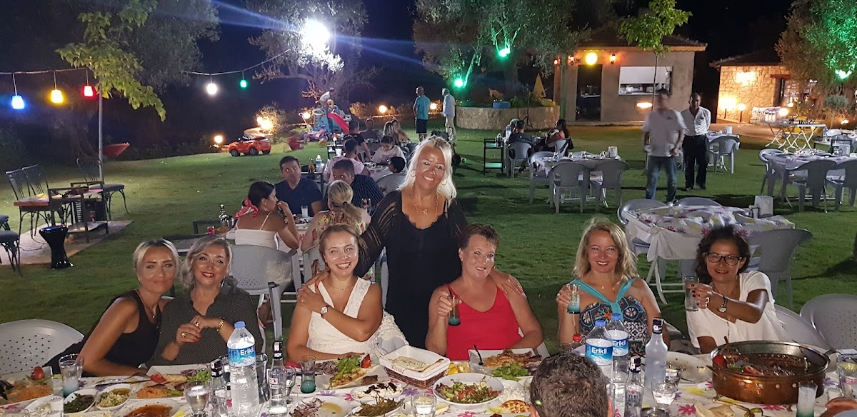Karaburun — Guneste Kahvalti Fasil Restorant — gallery