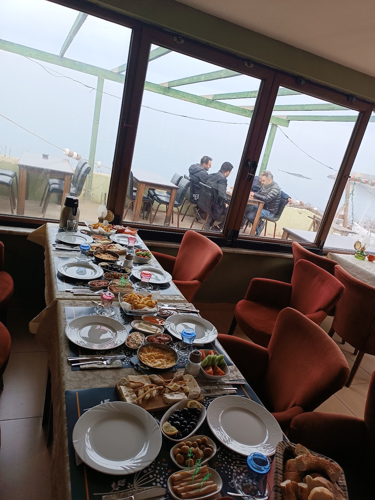 Karaburun — Sakli Deniz Karaburun Cafe Restoran — gallery