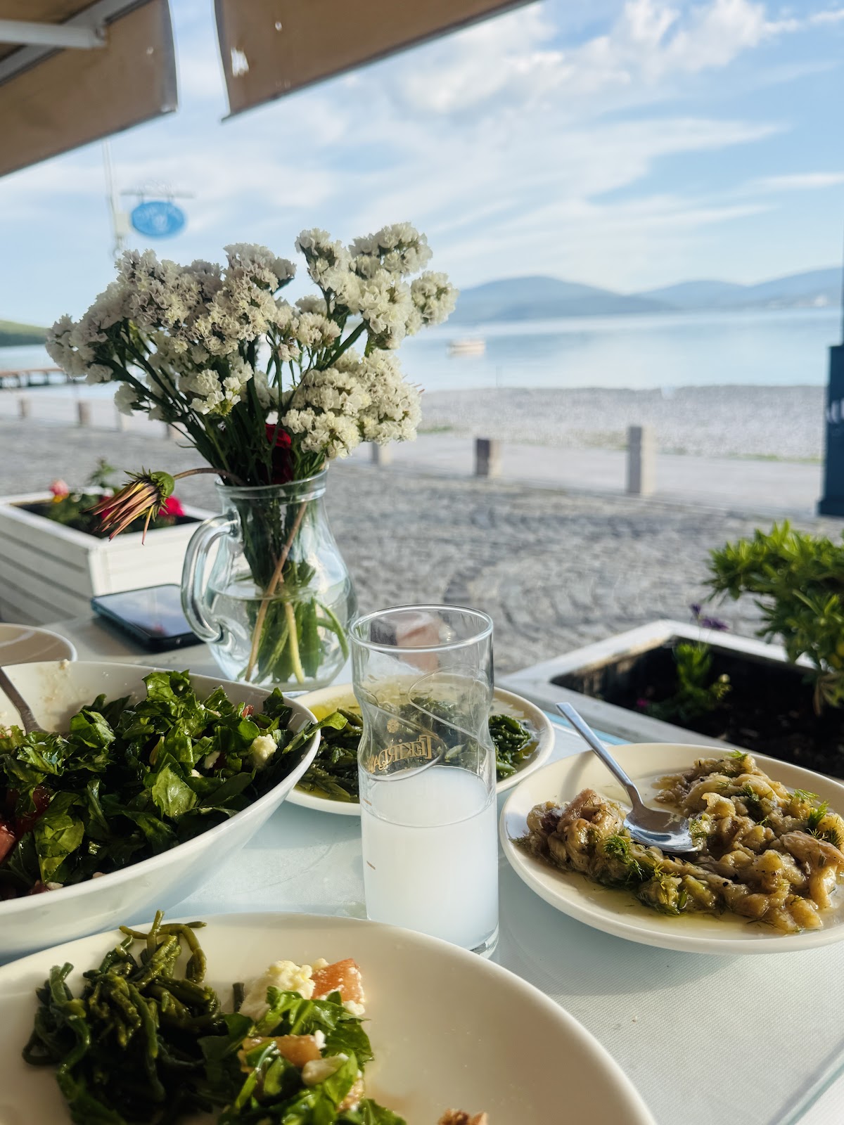 Urla — Ozbek Marin Restaurant Urla — galeri