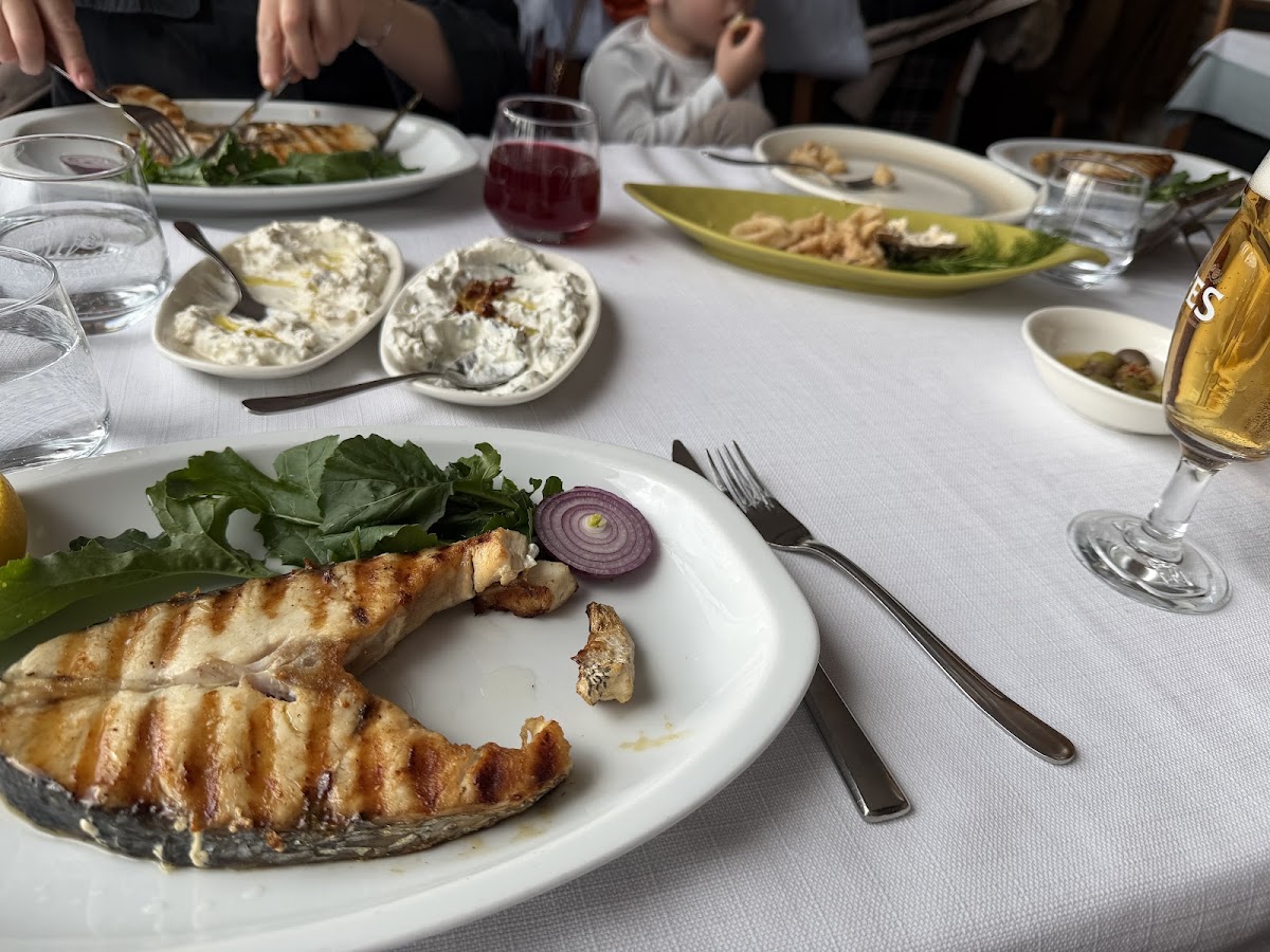Urla — Akin In Yeri Balik Restaurant — gallery