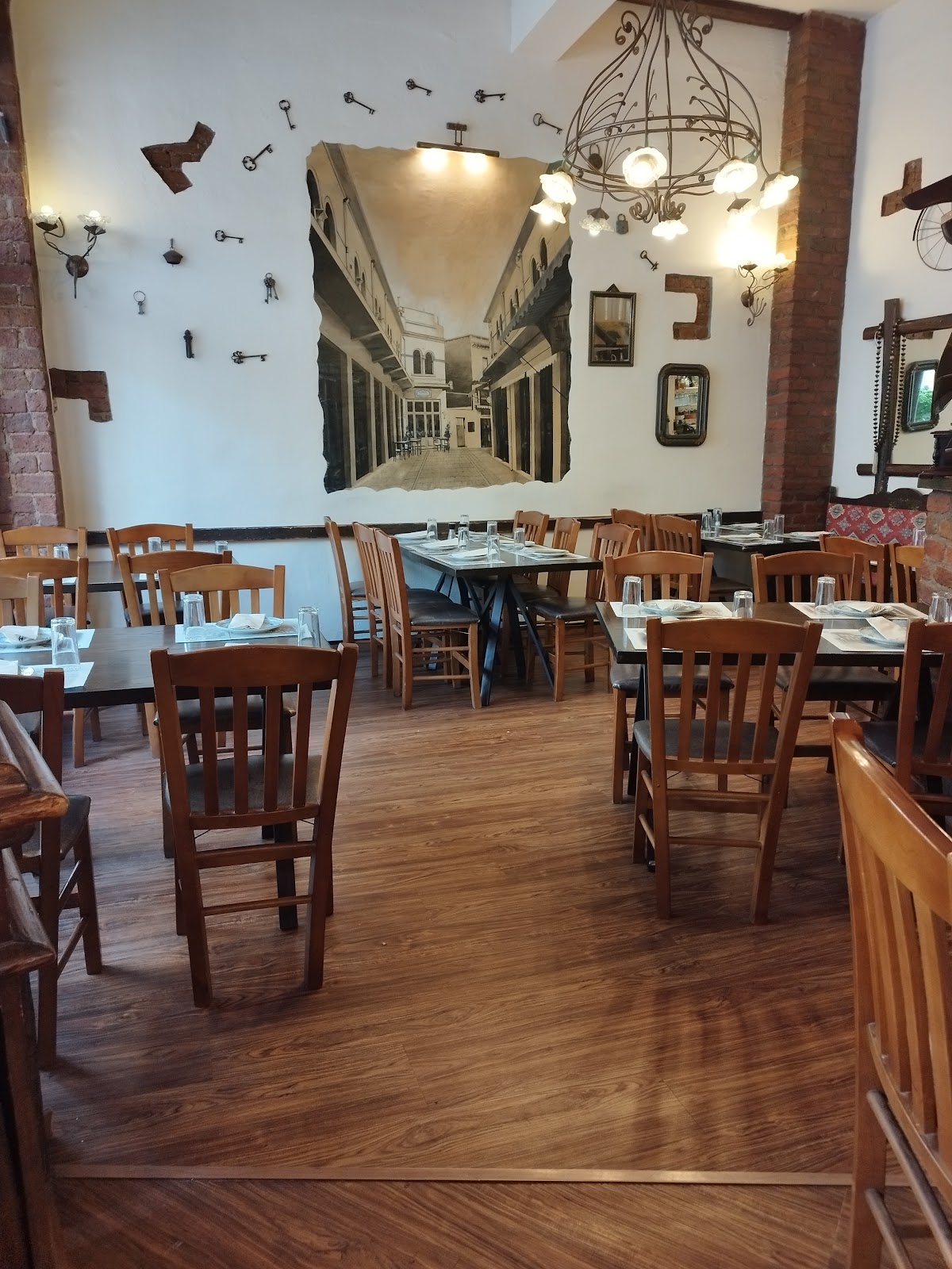 Thessaloniki — The Rouga — gallery
