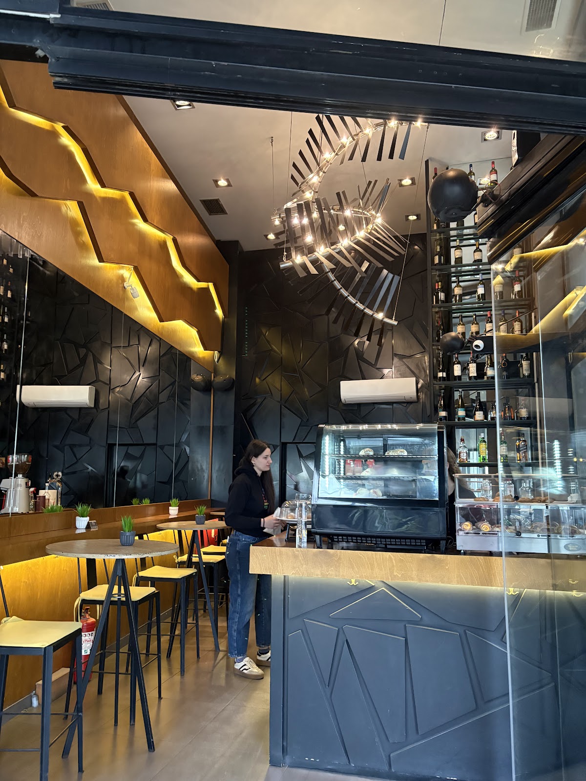 Thessaloniki — Kitchen Bar — galeri