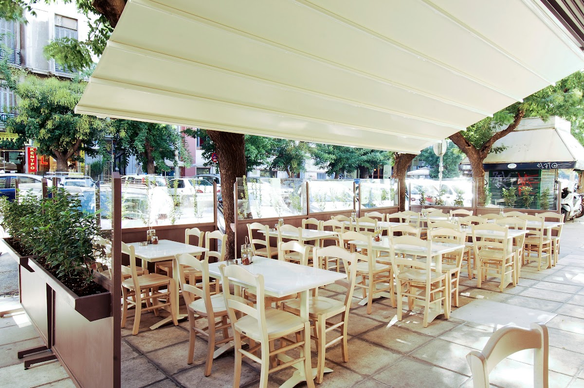Thessaloniki — Tsarouchas Restaurant — gallery