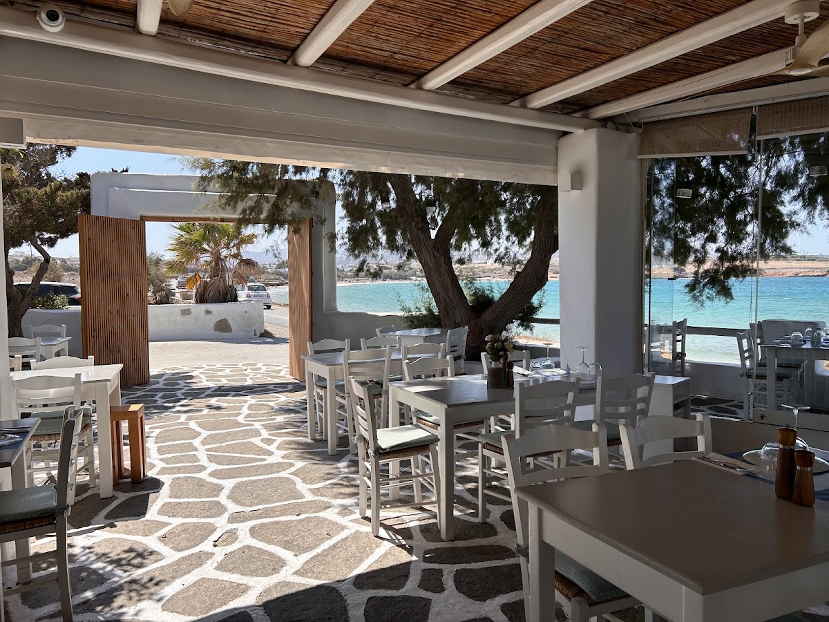 Paros — Siparos Seaside Restaurant — galeri
