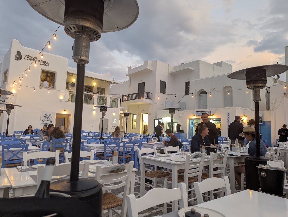 Paros — Sigi Ikthios — galeri