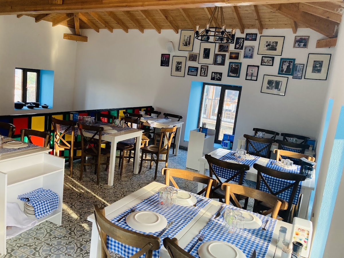 Gökçeada — Imroz Meraklis Taverna — gallery