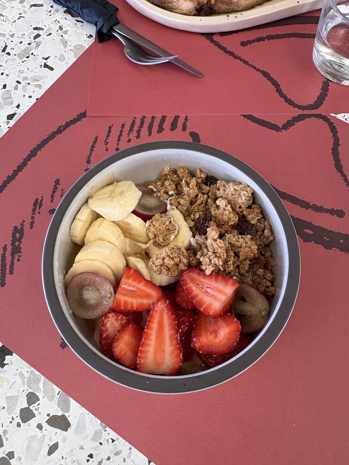 Naxos — The Locals Brunch Bar Restaurant — galeri