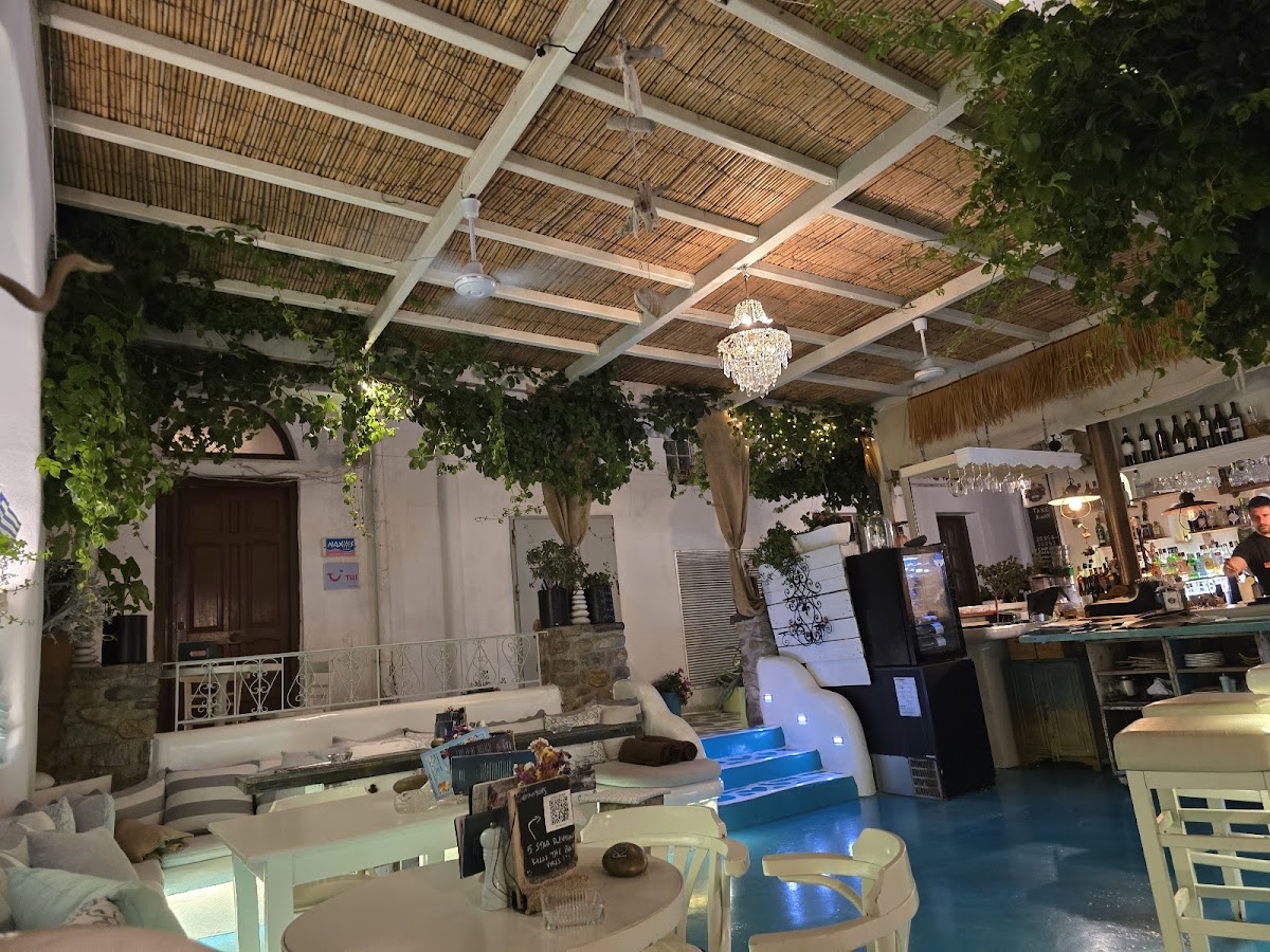 Naxos — Gemma Naxian Bistro — gallery