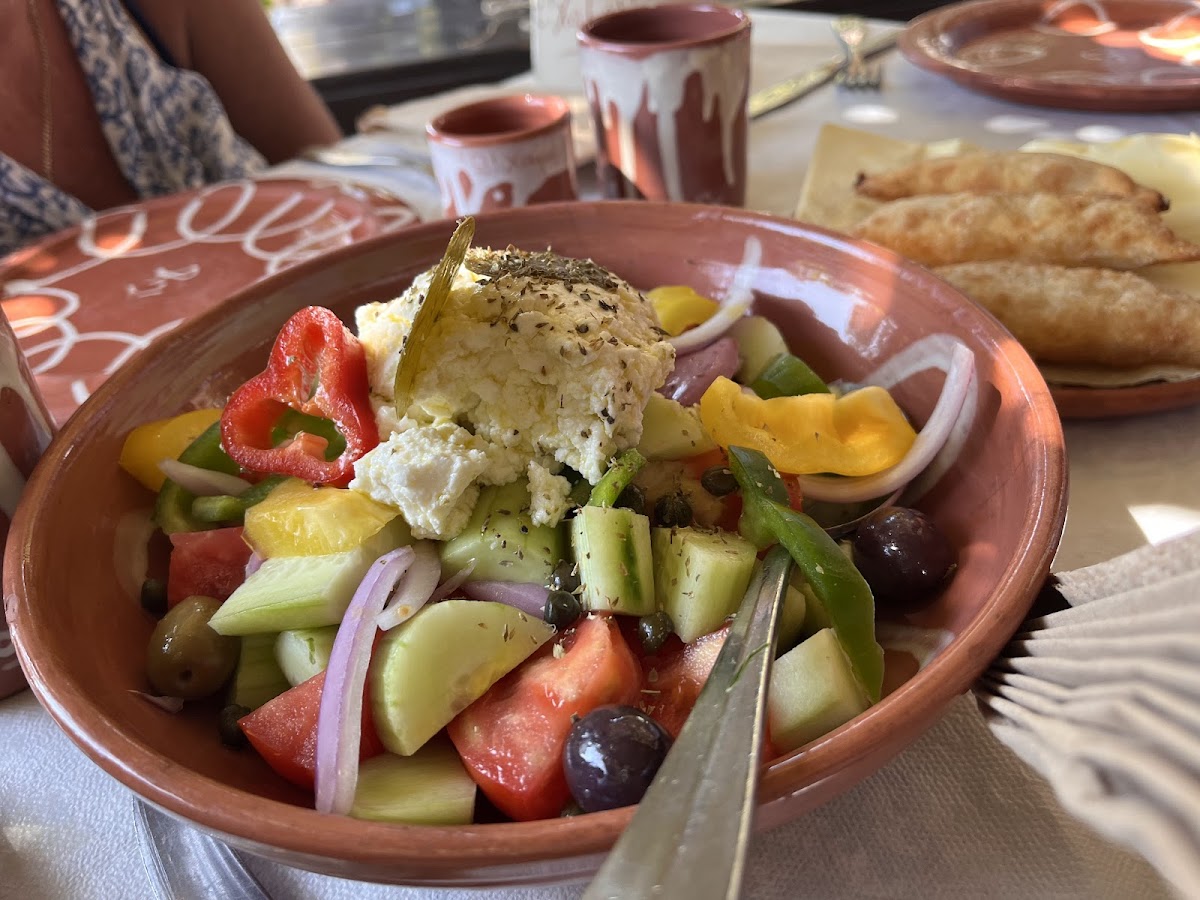 Milos — O Hamos Tavern — gallery