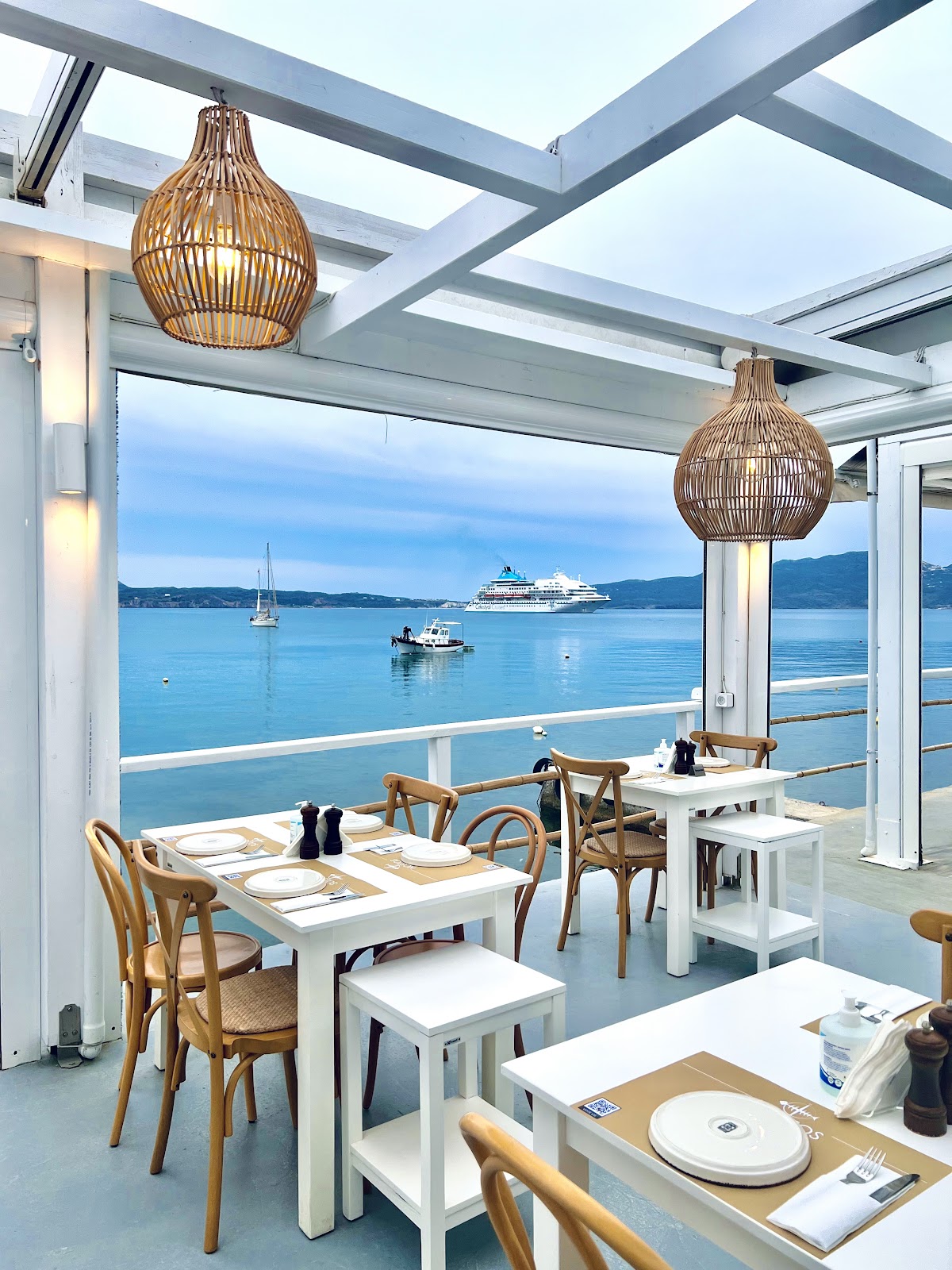 Milos — Nostos Seafood Experience — gallery