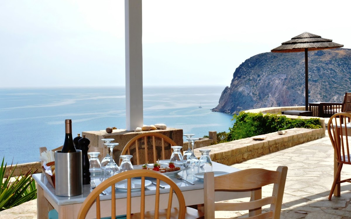 Milos — Psaravolada Restaurant — galeri