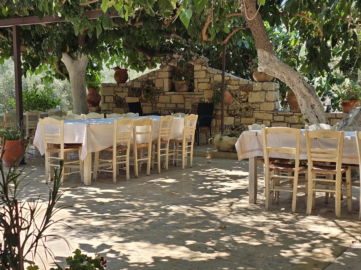 Crete — Georgia S Traditional Taverna — galeri