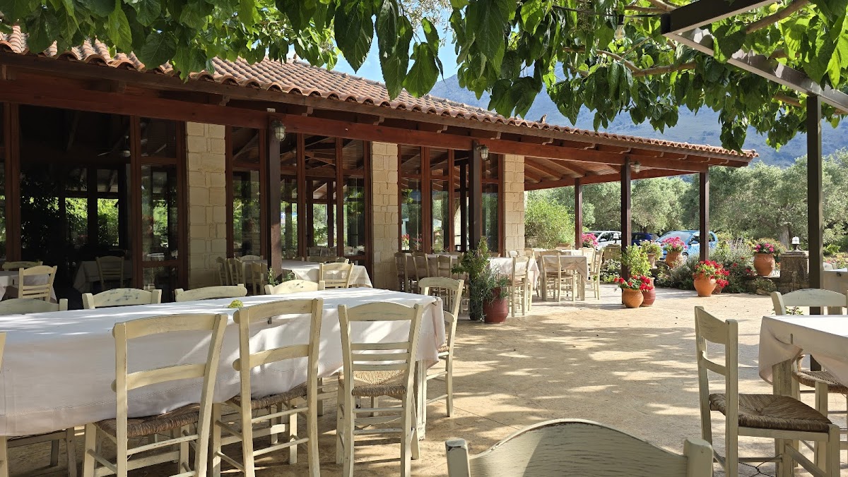 Crete — Georgia S Traditional Taverna — galeri
